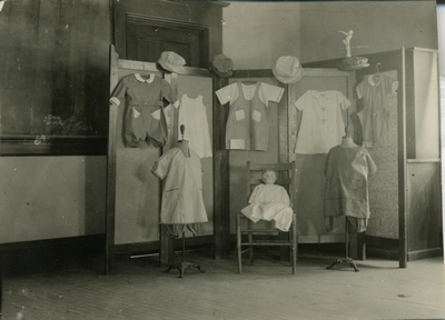 Domestic Science, clothing lab