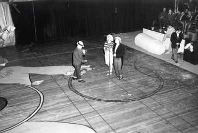 Entertainers, Romney Gym