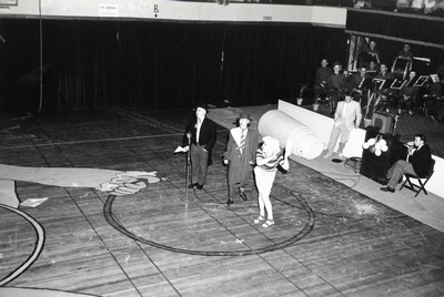Entertainers at Romney Gym