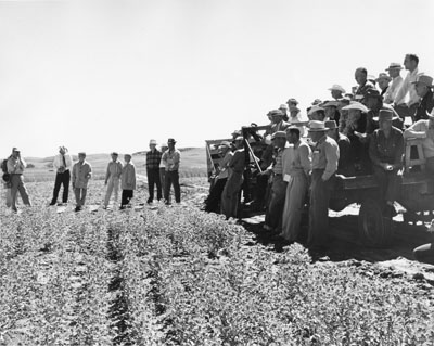 Presentation at the Huntley Branch Station