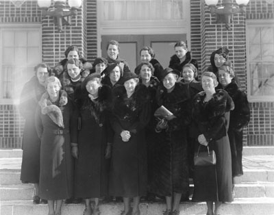 Extension Service Home Demonstration Agents of Montana. 1935 (2)