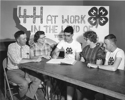 Leaders of the Tongue River 4-H Club in Miles City, MT plan for their club meetings.