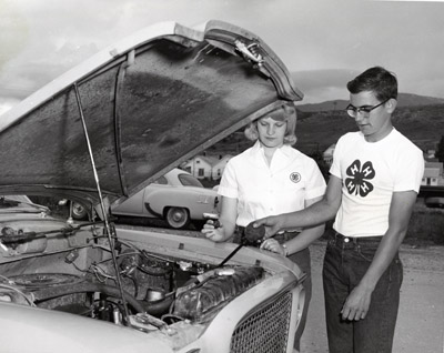 Judy Rintala and Jerome Besel from Silesia, Montana Check a Car Battery