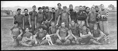Football team, 1908-1909
