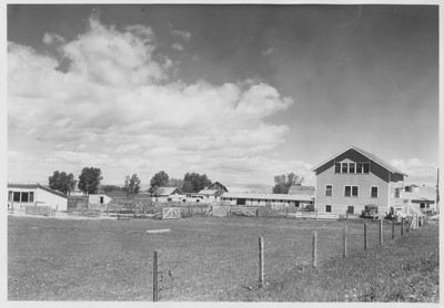 Poultry house and pens, 1936