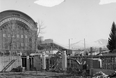 Gaines Hall Under Construction