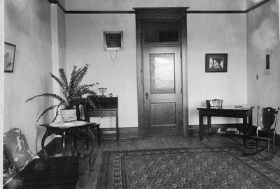 Hamilton Hall Student Quarters
