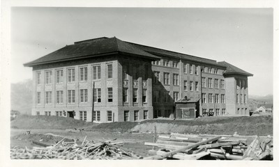 Roberts Hall Under Construction