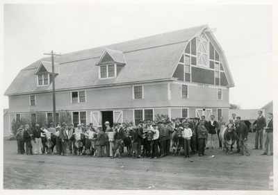 Students in a cattle class, 1929