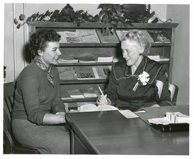 Dean Roy advises student, 1955
