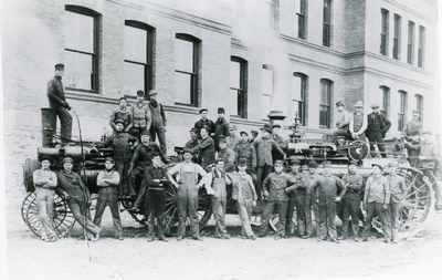 Students on steam engines at Montana State College, 1906-1906
