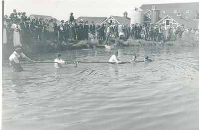 Students participating in a tug of war, 1913-1915