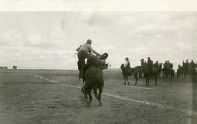 Case Pressalt Getting Off Gracefully, 1916 - 76 Outfit, Montana