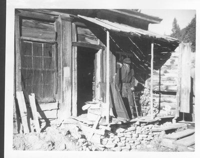 Old Robbie of Diamond City, Montana