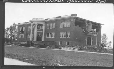 Community School, Manhattan, After 1925 Earthquake (corner/entrance view)