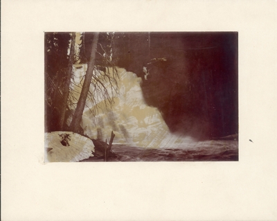 Grotto Falls