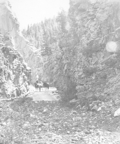 Mystic Lake road - July 4, 1907