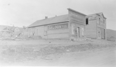 Saloon at Norris (abandoned building)