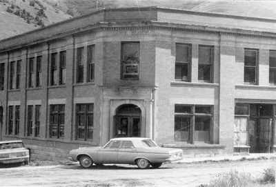 Pony, Montana - bank building