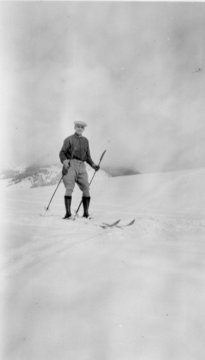 Skiing - Story Hills - Bozeman, Montana