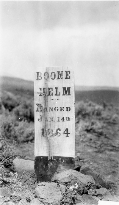 Grave marker of Boone Helm