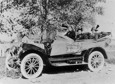 Suffragettes in automobile