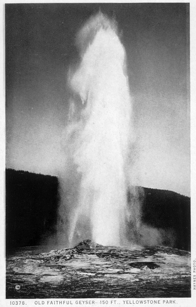 Old Faithful Geyser - 150 ft., Yellowstone Park