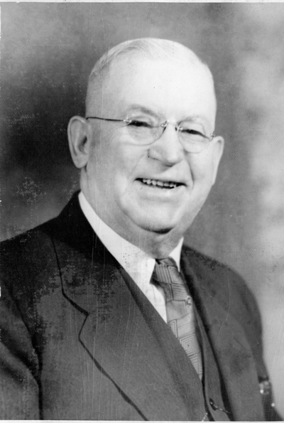 Sid Willis, the Chinook sheriff who later owned the Mint Saloon in Great Falls