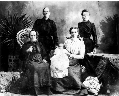 Mary (Granny) Yates & family