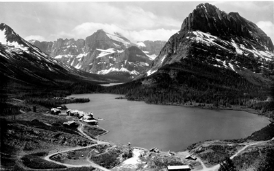 Many Glacier Region, Lodge on the Swiftcurrent Lake, Glacier National Park