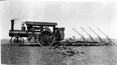 Steam tractor