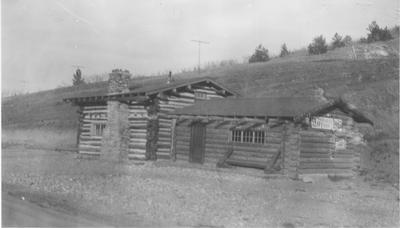 Black and white photo of the craft shop in Saint Mary