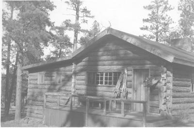Log Cabin - Shooting Lodge at Greer, Arizona