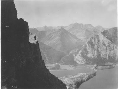 Waterton Lakes National Park: High Mountain View
