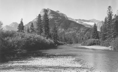 Waterton Lakes National Park: Citadel Peak from Olson Creek